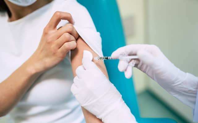 Unvaccinated university students have been urged to get a Covid vaccine in freshers’ week (Photo: Shutterstock)