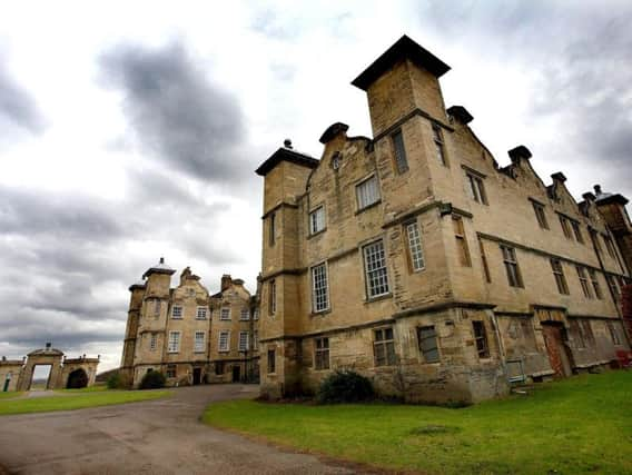 Ledston Hall, Leeds