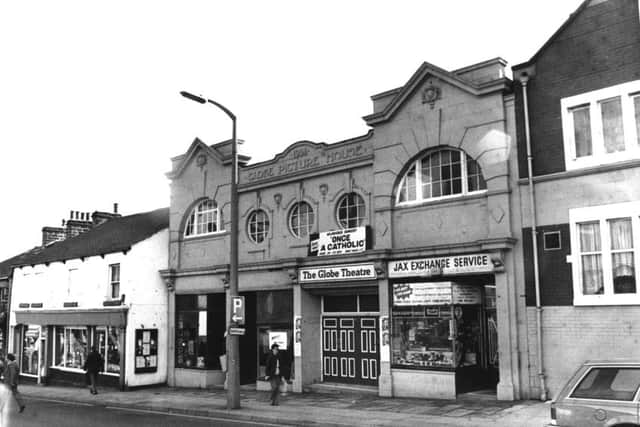 Barnsley Globe Picture House, 1984.