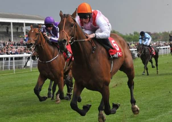 Libertarian ridden by William Buick