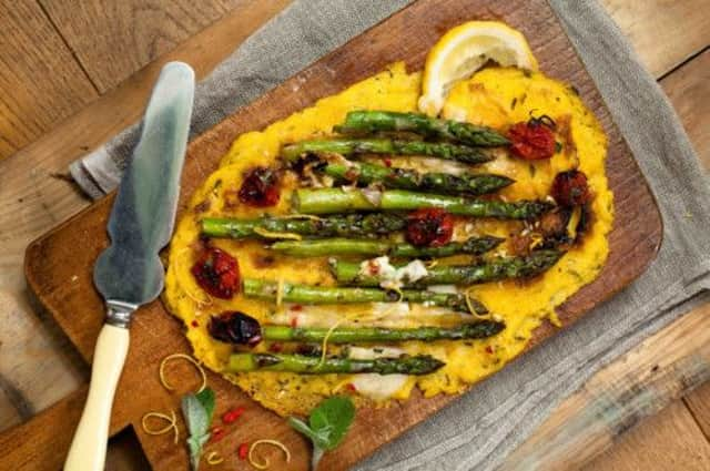 Asparagus polenta pizza