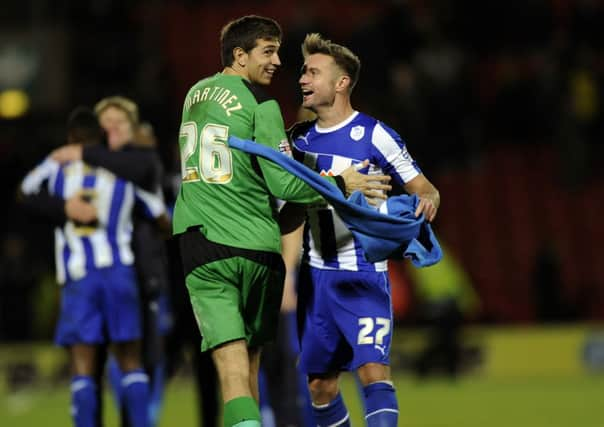 Owls keeper Damian Martinez