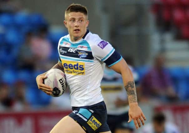 Liam Sutcliffe has signed a new deal with Leeds Rhinos.