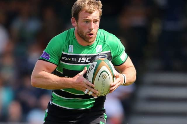 Leeds Carnegie's Rob Vickerman on a run