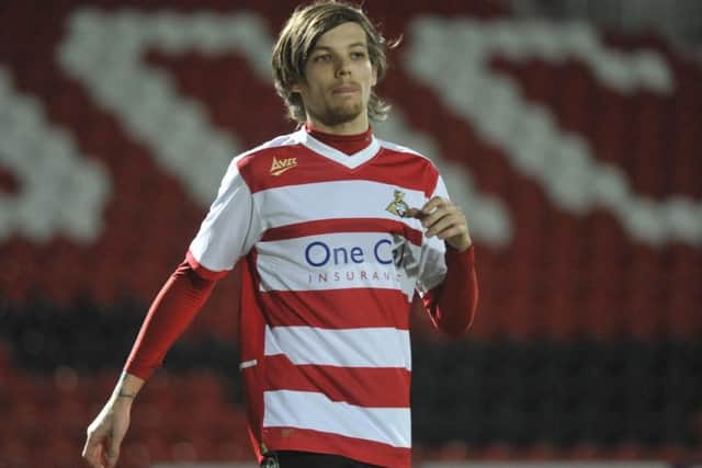 Louis Tomlinson in Doncaster strip