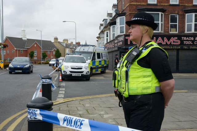 Police have reestablished the cordon but residents are expected to be allowed home again 8pm