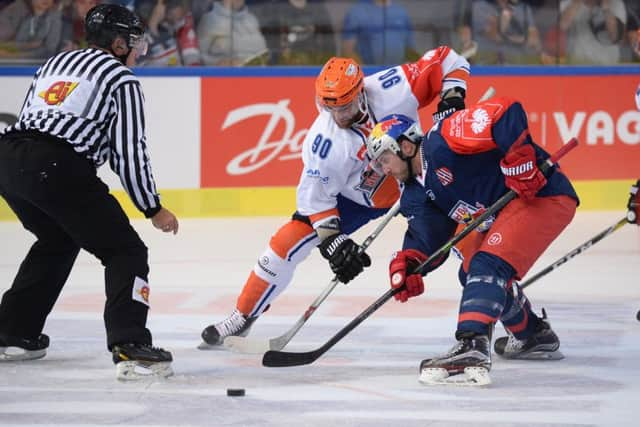 Steelers' John Armstrong contests a face off. Picture: Dean Woolley.