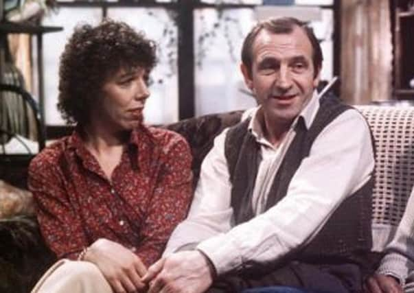 Frances de la Tour and Leonard Rossiter in Rising Damp