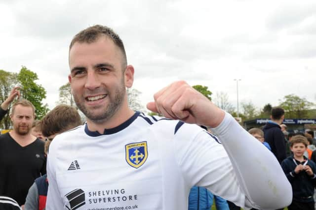 Guiseley player Simon Walton