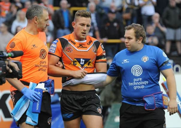 Castleford Tigers Greg Eden scores his second try but is injured in process. Picture: Matthew Merrick (RL PHOTOS)