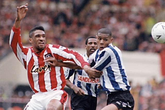 Sheffield Uniteds Brian Deane and Sheffield Wednesdays Carlton Palmer in 1993 FA Cup semi-final action at Wembley (Picture: Steve Ellis).