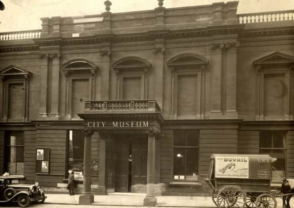 Front of the old Philosophical Hall in Leeds in 1956