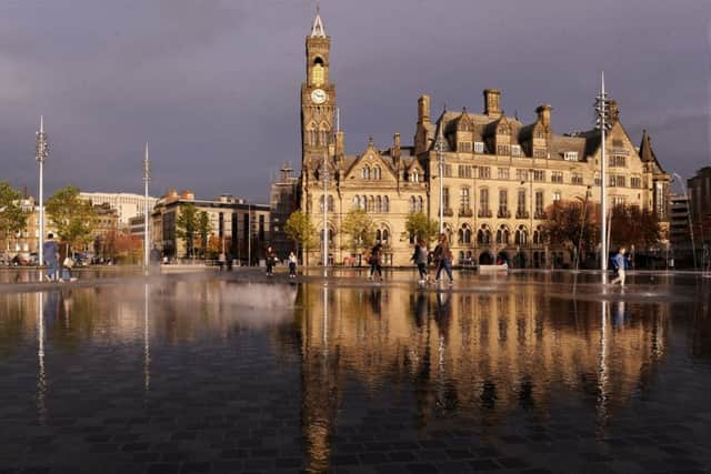 City Park, Bradford.  29 October 2015.  Picture Bruce Rollinson