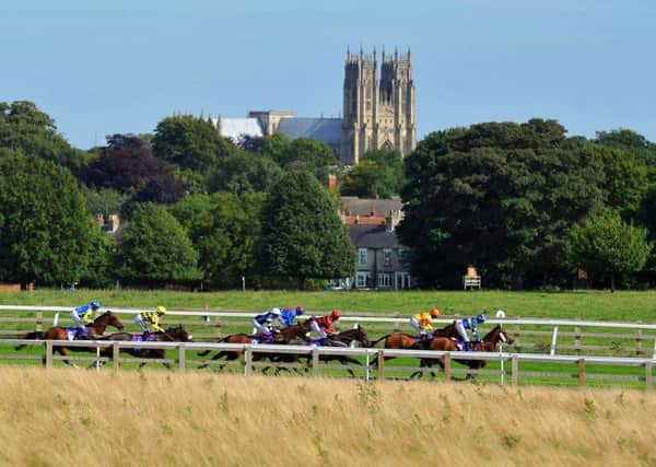 Beverley Racecourse will stage a race in memory of former jockey Mark Birch on Monday.