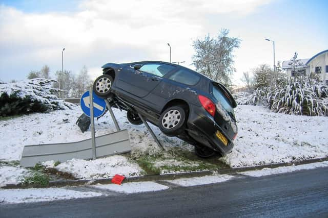 Braking distances increase dramatically in snow and ice (Photo: Shutterstock)